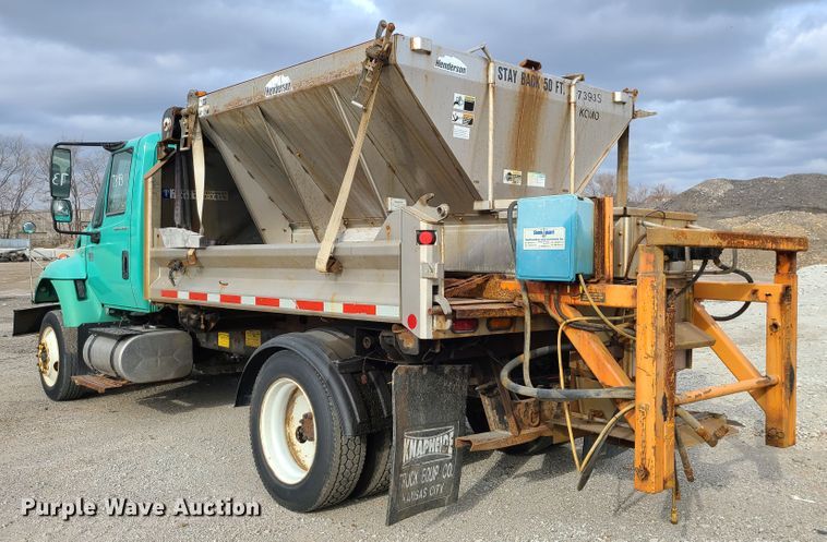 image for item DN2611 2007 International 7300  dump truck