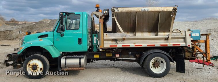 image for item DN2611 2007 International 7300  dump truck