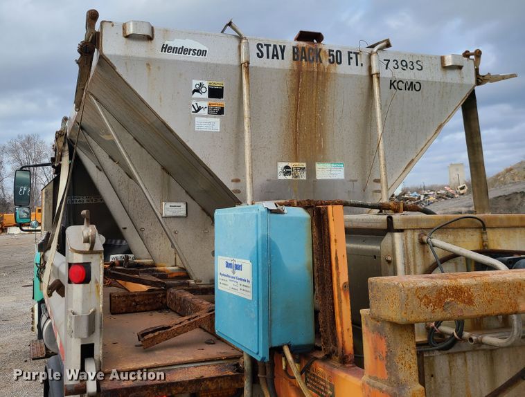 image for item DN2611 2007 International 7300  dump truck