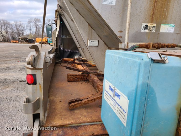 image for item DN2611 2007 International 7300  dump truck