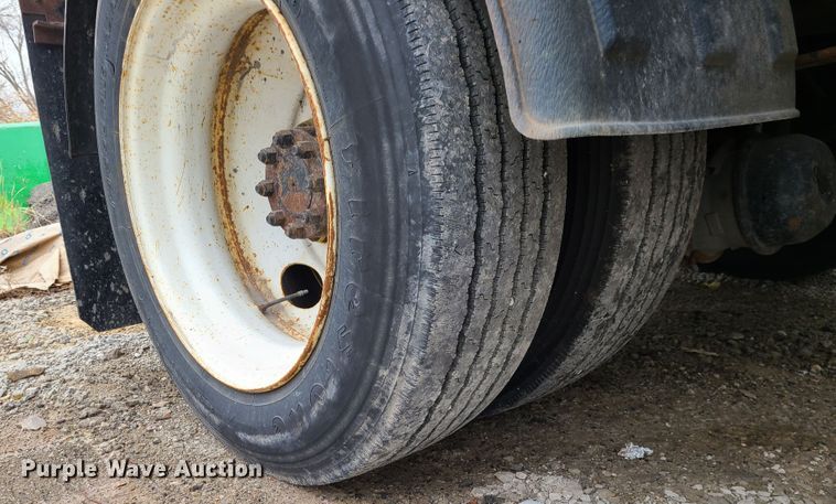 image for item DN2611 2007 International 7300  dump truck