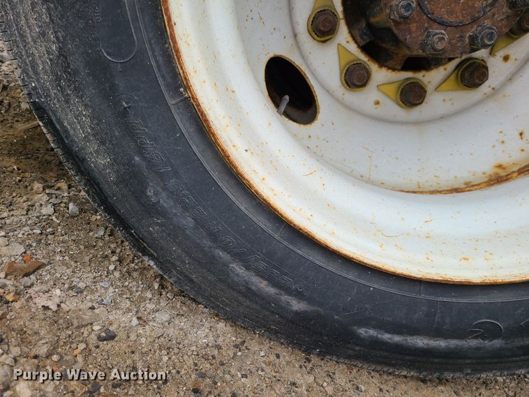 image for item DN2611 2007 International 7300  dump truck