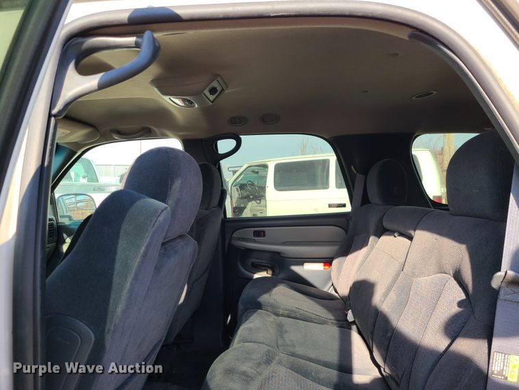 image for item DN2612 2001 Chevrolet Tahoe  SUV