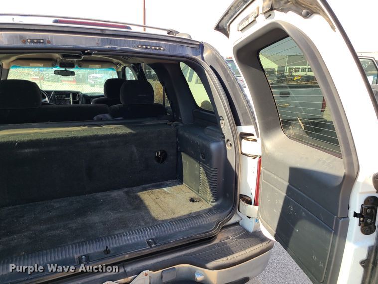 image for item DN2612 2001 Chevrolet Tahoe  SUV