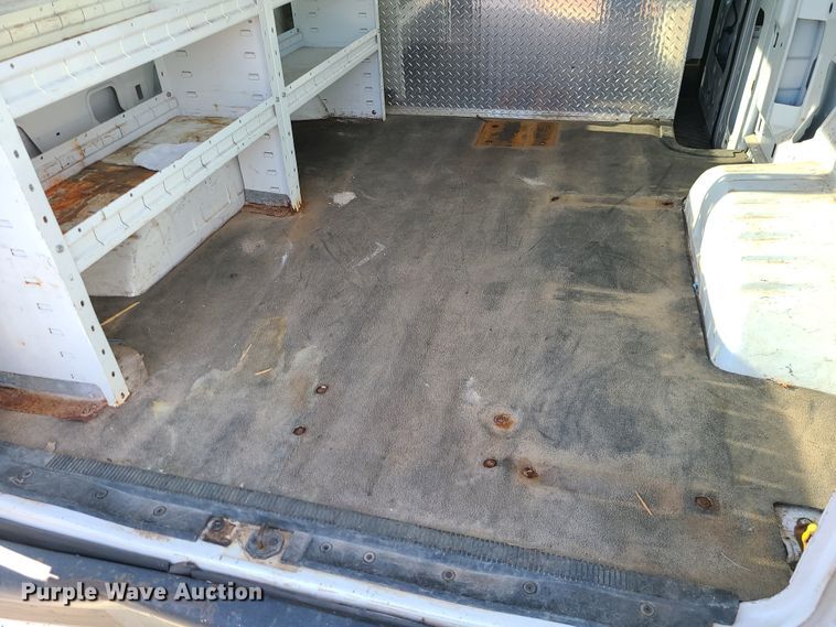 image for item DN2614 2010 Ford E350 Super Duty  van