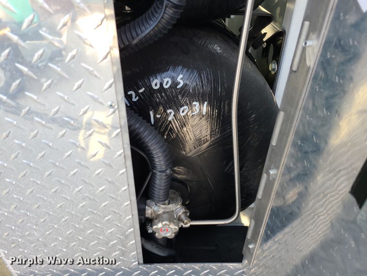 image for item DN2614 2010 Ford E350 Super Duty  van