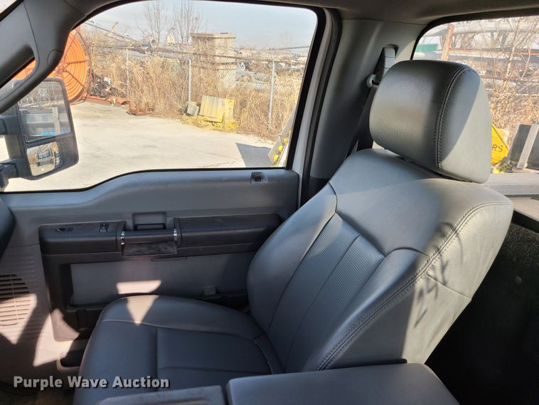 image for item DN2617 2012 Ford F350 Super Duty  pickup truck