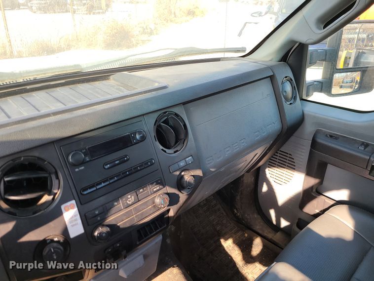 image for item DN2617 2012 Ford F350 Super Duty  pickup truck