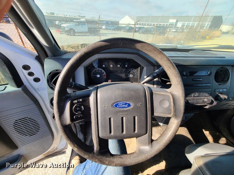 image for item DN2617 2012 Ford F350 Super Duty  pickup truck