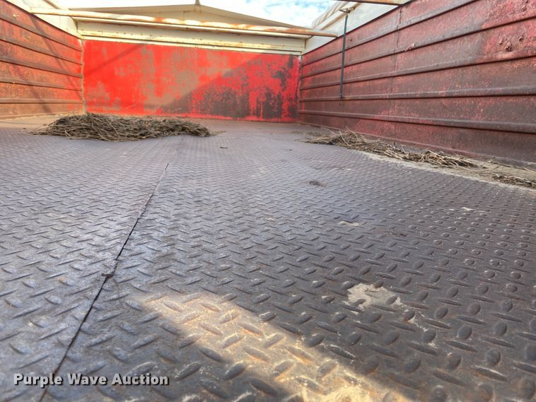 image for item DJ7559 1972 GMC 5500  grain truck