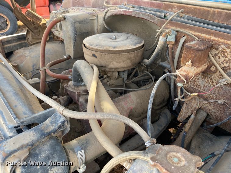 image for item DJ7559 1972 GMC 5500  grain truck