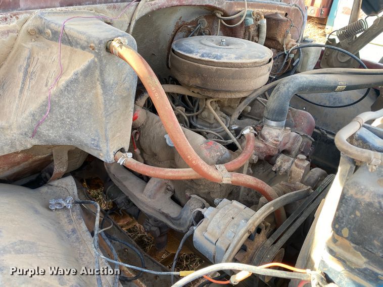 image for item DJ7559 1972 GMC 5500  grain truck