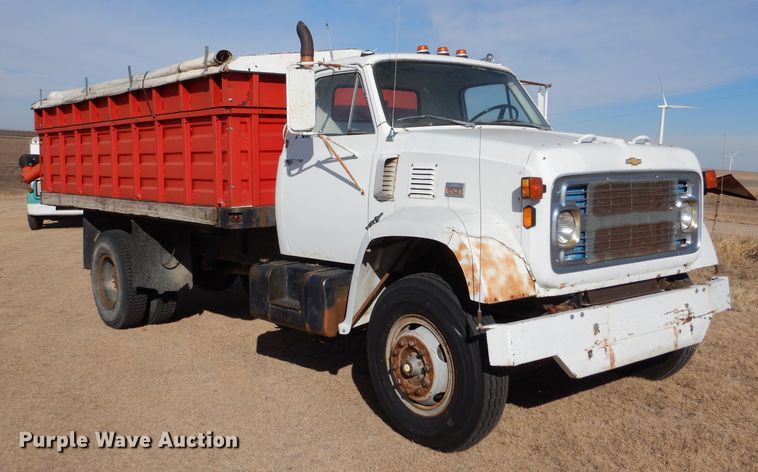 image for item DJ7564 1978 Chevrolet C70  grain truck