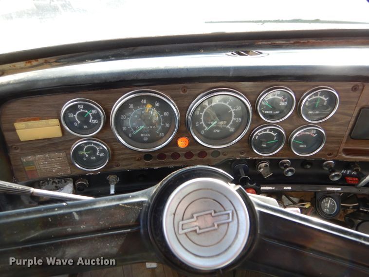 image for item DJ7564 1978 Chevrolet C70  grain truck