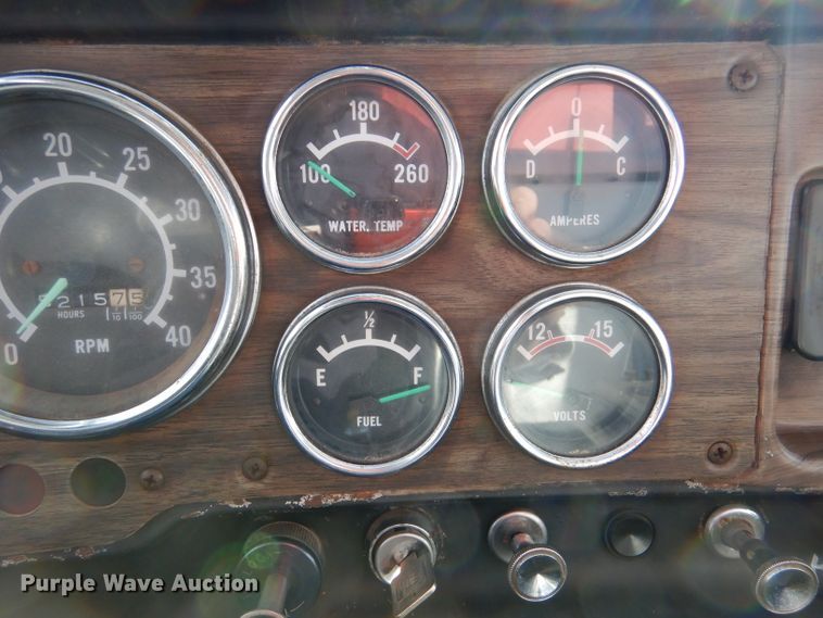 image for item DJ7564 1978 Chevrolet C70  grain truck