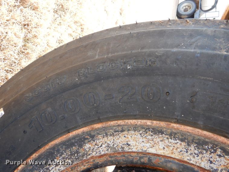 image for item DJ7564 1978 Chevrolet C70  grain truck