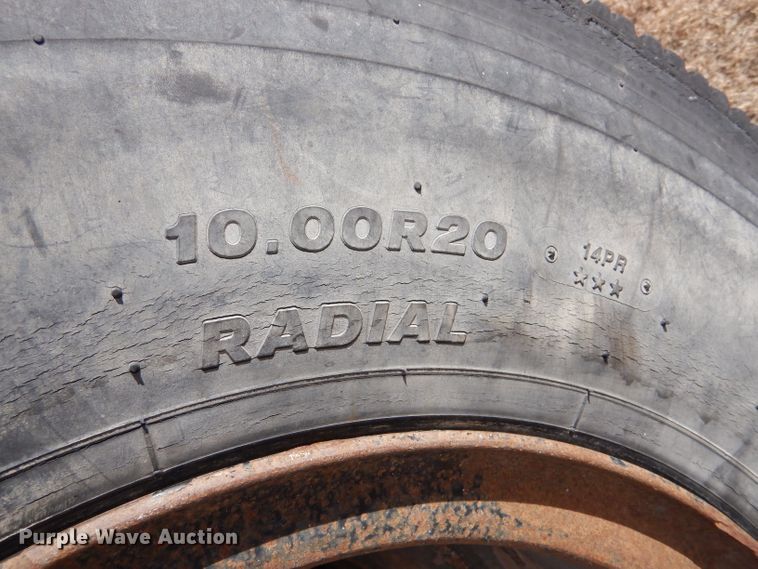 image for item DJ7564 1978 Chevrolet C70  grain truck