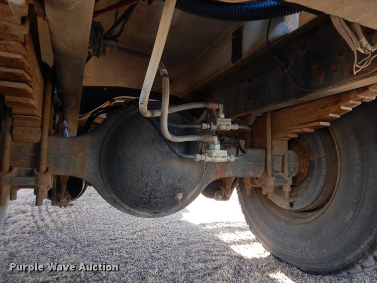 image for item DJ7565 1989 Ford LN8000  water truck