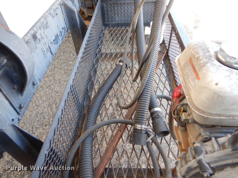 image for item DJ7565 1989 Ford LN8000  water truck