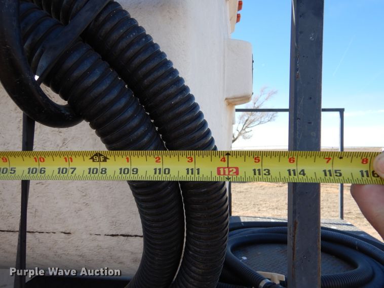 image for item DJ7565 1989 Ford LN8000  water truck