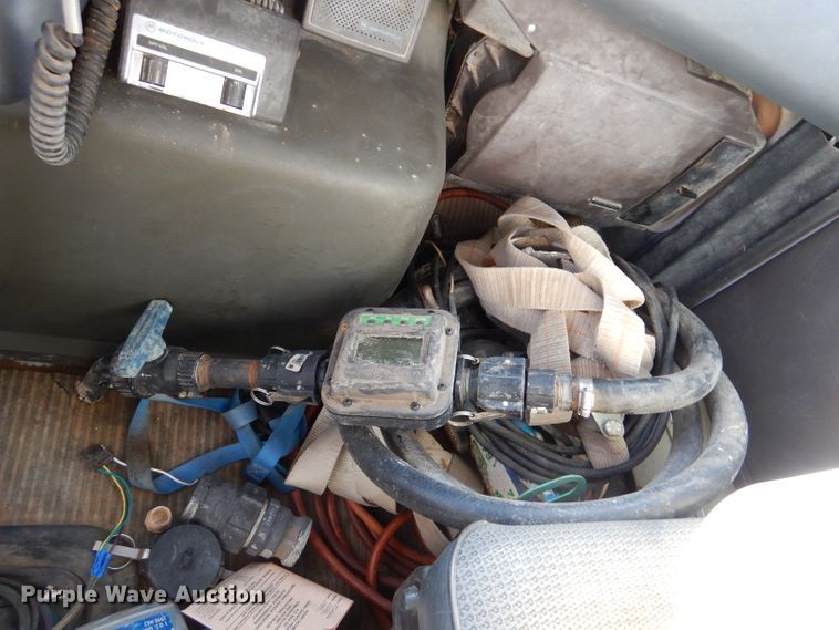 image for item DJ7565 1989 Ford LN8000  water truck