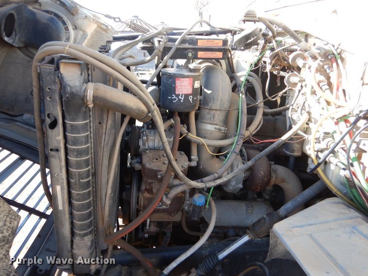 image for item DJ7565 1989 Ford LN8000  water truck