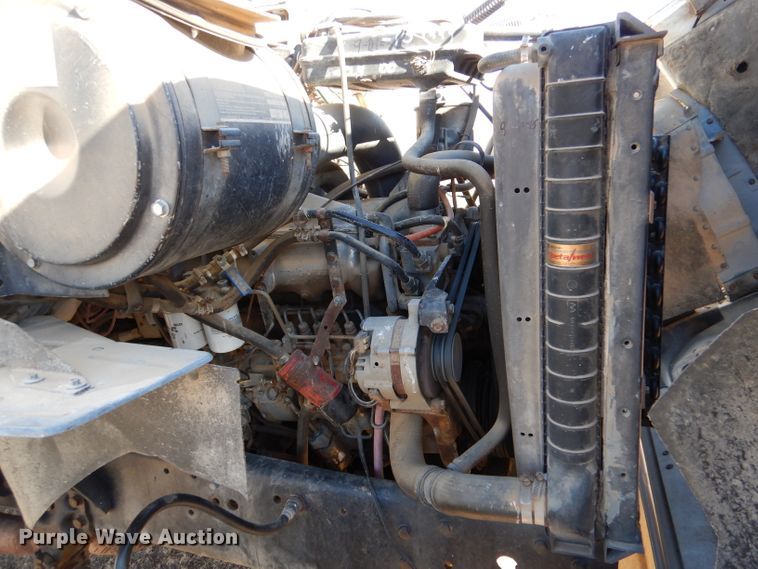 image for item DJ7565 1989 Ford LN8000  water truck