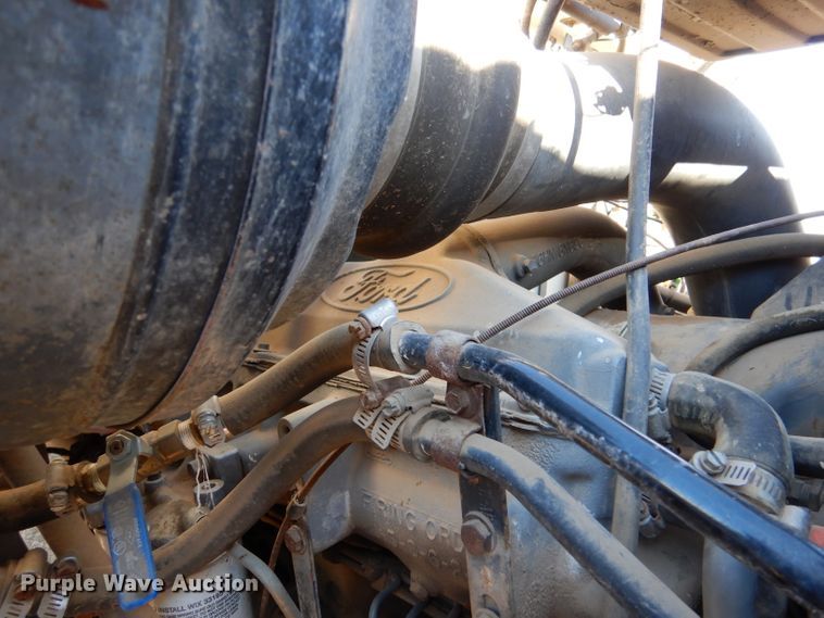 image for item DJ7565 1989 Ford LN8000  water truck