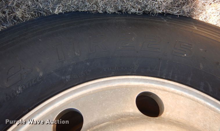 image for item DJ7565 1989 Ford LN8000  water truck