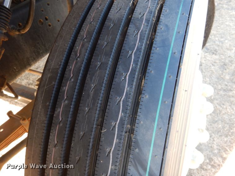 image for item DJ7565 1989 Ford LN8000  water truck