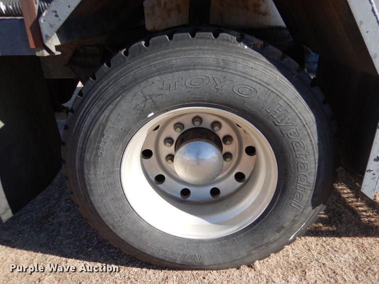 image for item DJ7565 1989 Ford LN8000  water truck