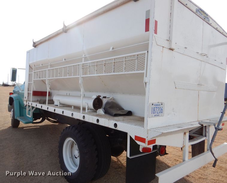 image for item DJ7566 1974 Chevrolet C60  feed delivery truck