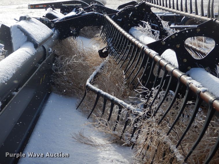 image for item DK3472 2014 MacDon FD75-D  flex draper head