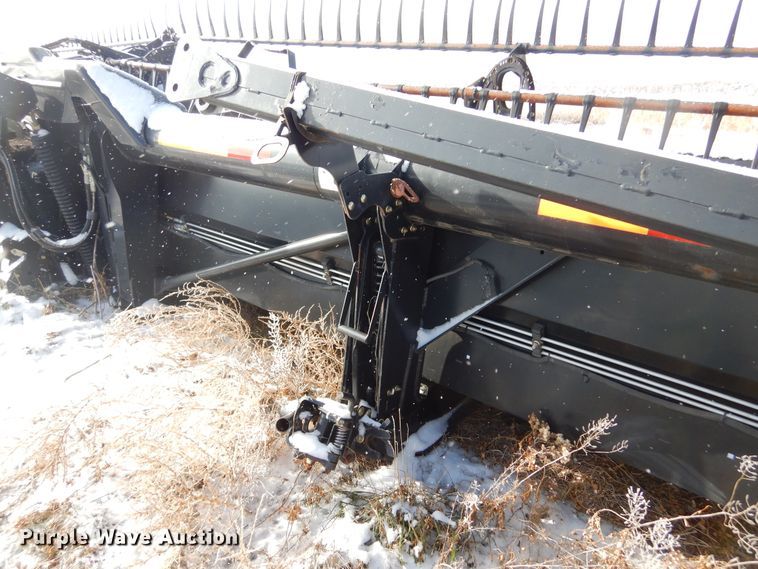 image for item DK3472 2014 MacDon FD75-D  flex draper head