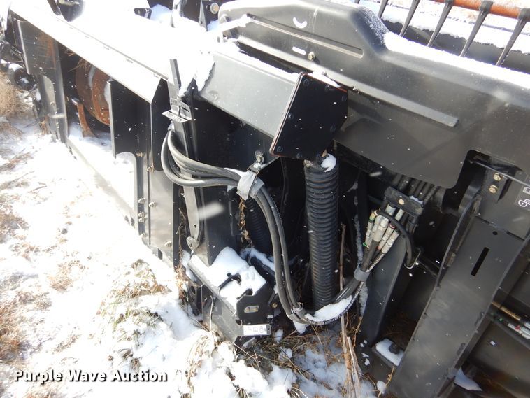 image for item DK3472 2014 MacDon FD75-D  flex draper head