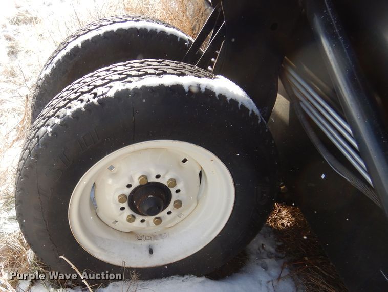 image for item DK3472 2014 MacDon FD75-D  flex draper head