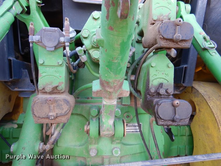 image for item DL1249 1988 John Deere 4650  tractor