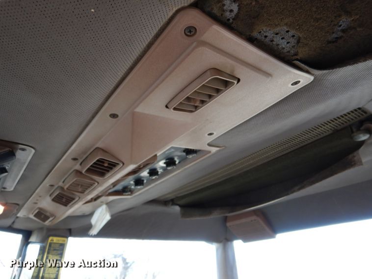 image for item DL1249 1988 John Deere 4650  tractor