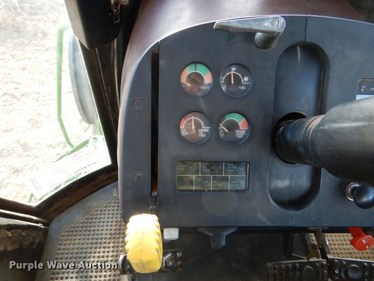 image for item DL1249 1988 John Deere 4650  tractor