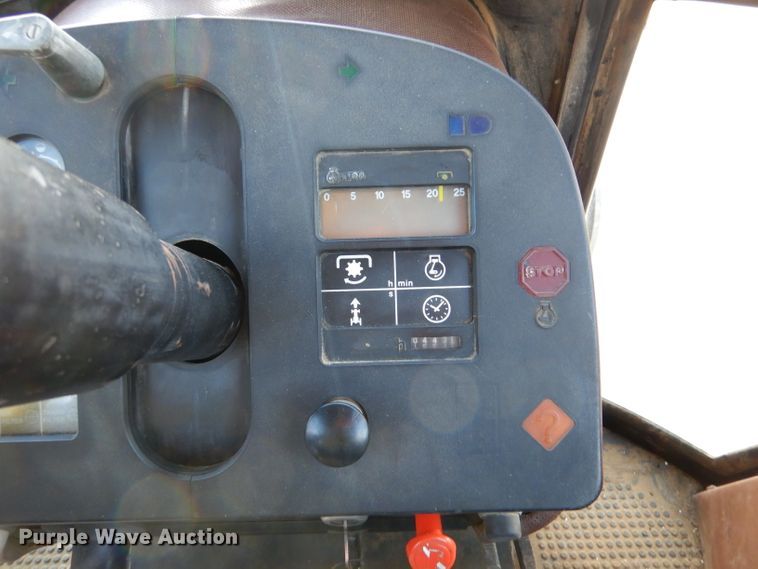 image for item DL1249 1988 John Deere 4650  tractor