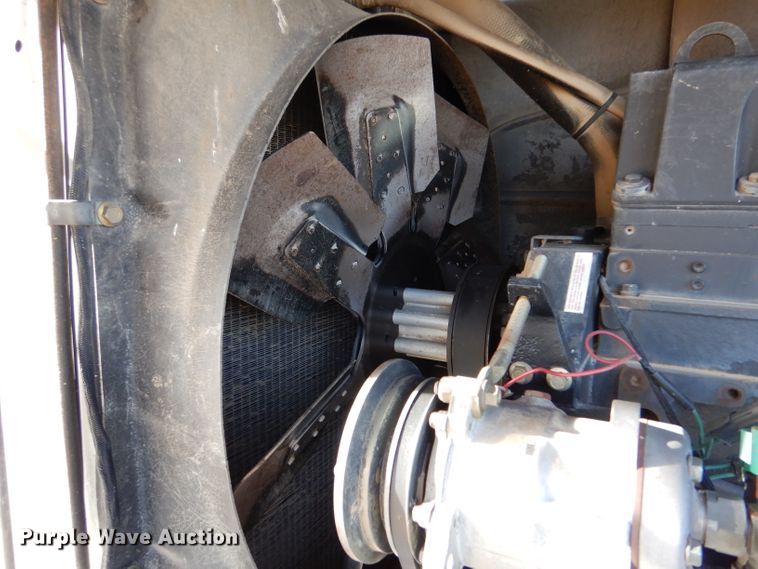 image for item DL1250 1997 New Holland 9482  4WD tractor