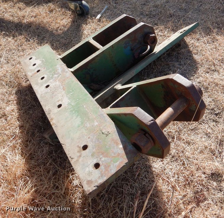 image for item DL1253 (2) saddle tanks