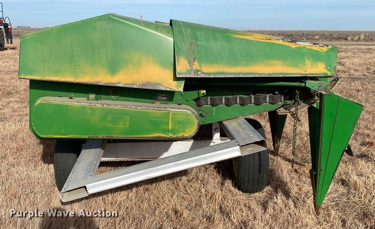 image for item DL1257 John Deere 853A  all-crop head