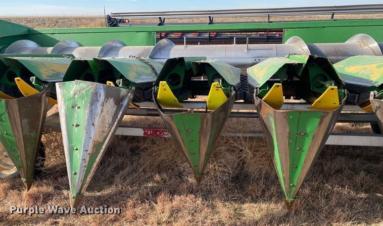 image for item DL1257 John Deere 853A  all-crop head