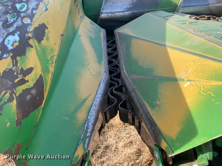 image for item DL1257 John Deere 853A  all-crop head