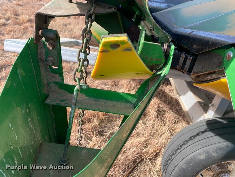 image for item DL1257 John Deere 853A  all-crop head