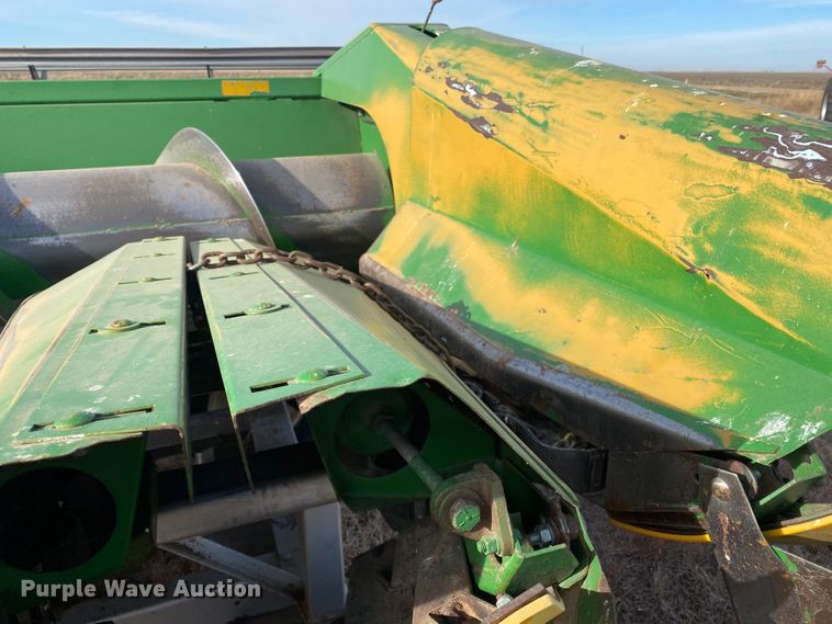 image for item DL1257 John Deere 853A  all-crop head