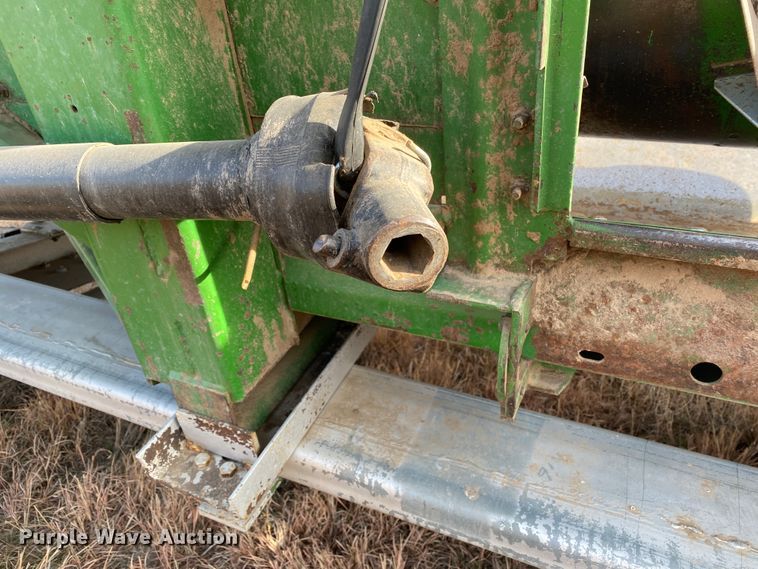 image for item DL1257 John Deere 853A  all-crop head