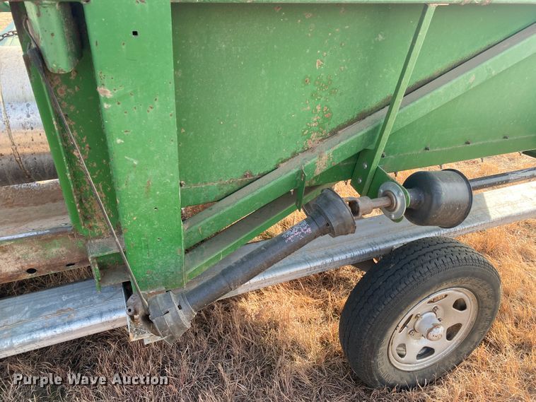 image for item DL1257 John Deere 853A  all-crop head