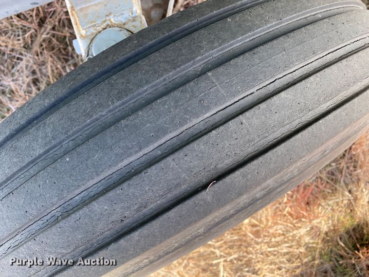 image for item DL1257 John Deere 853A  all-crop head